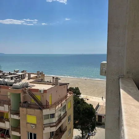 Διαμέρισμα Dori Seaside